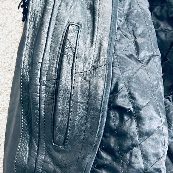 Unik Black Cropped Leather Jacket with Fringe, Harley Patches size Large - Picture 14 of 15